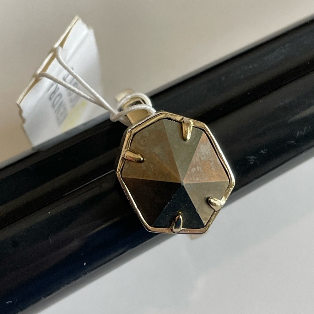 Kendra Scott Ring